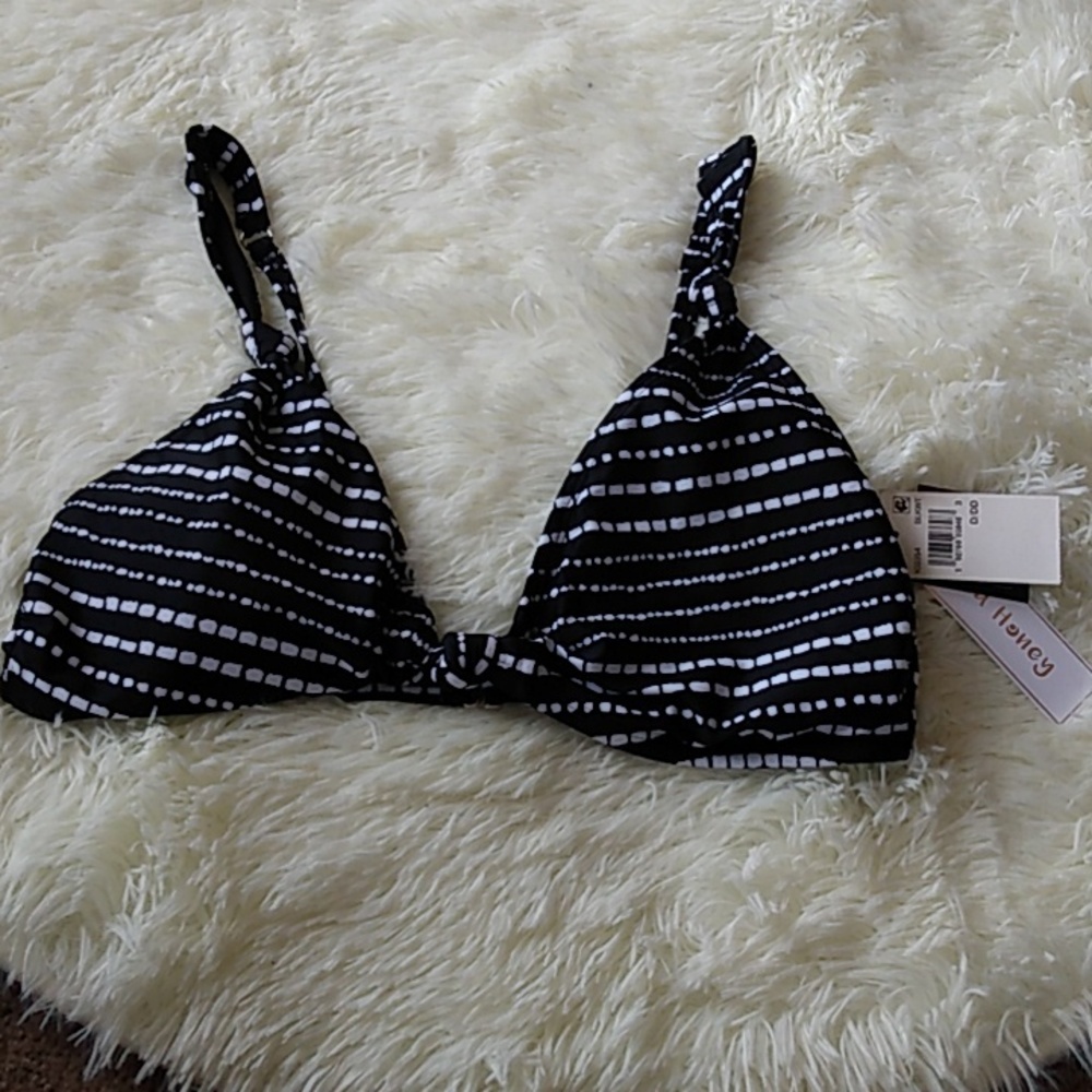 Black and white bathing suit top